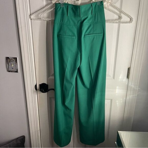 Gabrielle Union NY&CO Green Pants - Picture 3 of 10